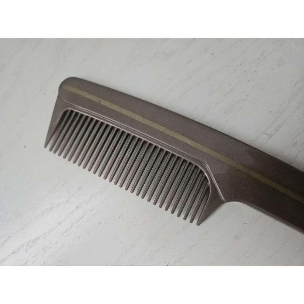 Vintage Women's Revlon Wide‎ Tooth Comb Brown  & Gold Sleek Handle 8